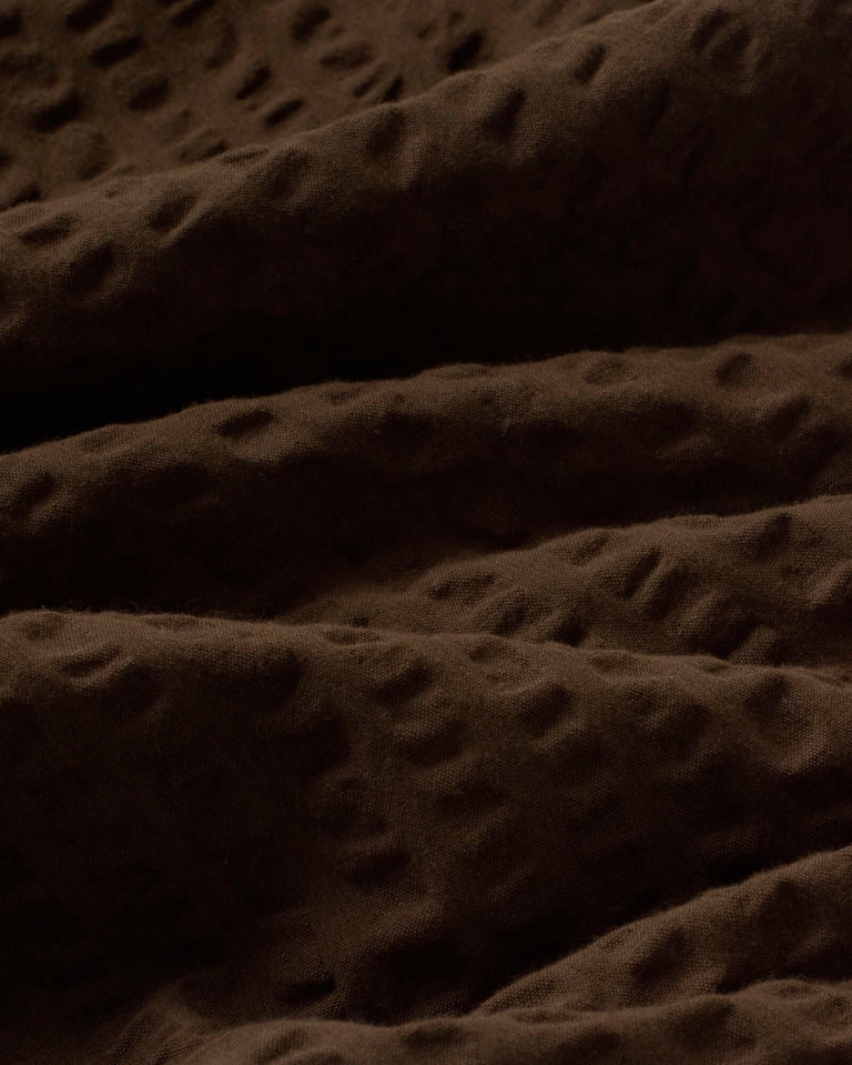 Pantalón loose seersucker marrón Luc sostenible silueta - 2