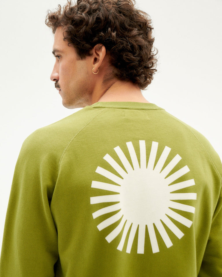 Sudadera sol parrot verde Here comes the sun sostenible-4