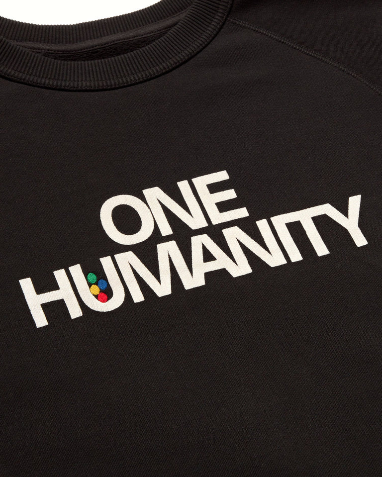 Sudadera negra One humanity sostenible-silueta-3