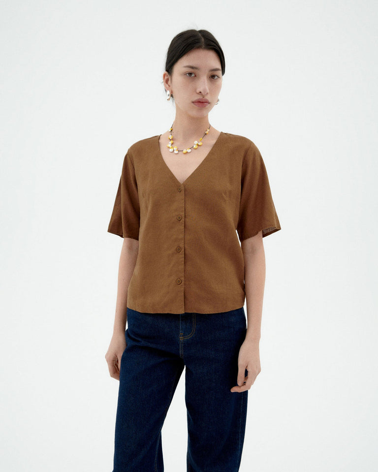 Blusa marrón hemp Libelula sostenible-1