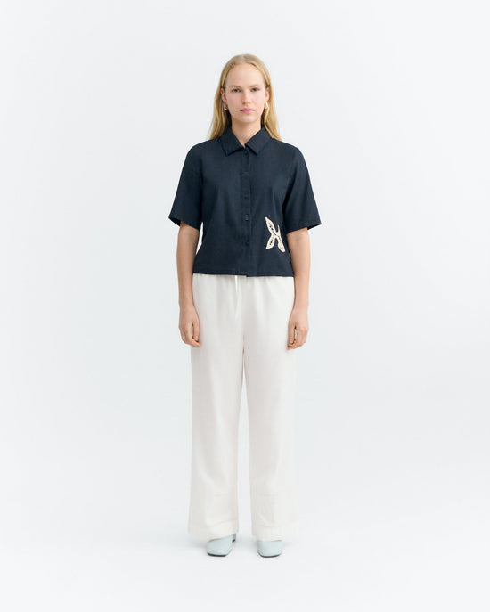 Blusa patched bordado a mano fish Ane sostenible - 1