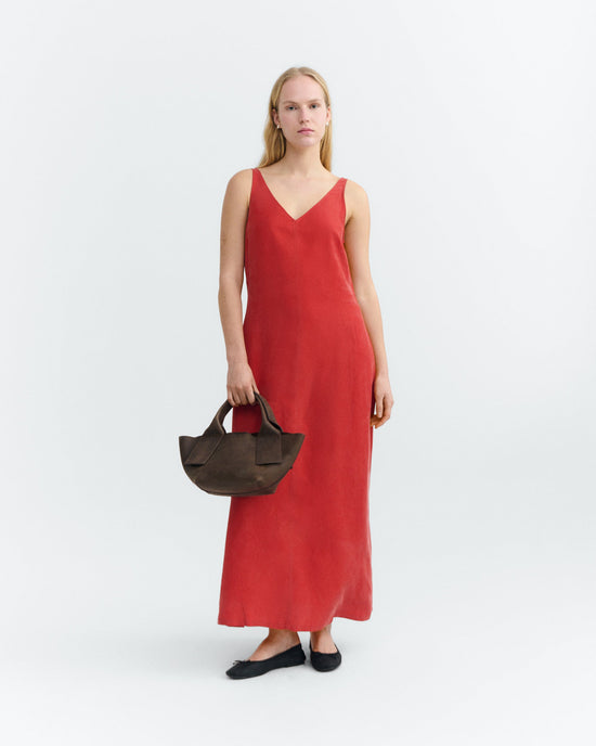 Vestido largo rojo cupro Sade sostenible - 1