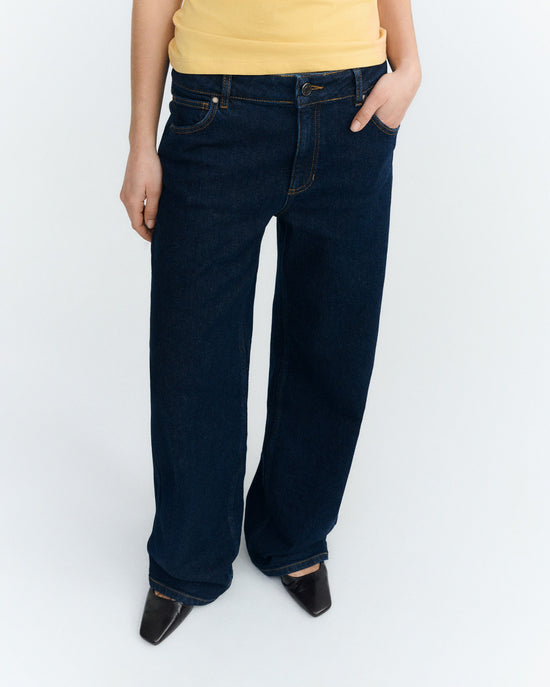 Jeans tiro bajo dark navy Kettan sostenible - 3