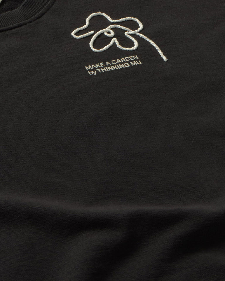 Sudadera oversize bordada a mano flower Jimena sostenible silueta - 2