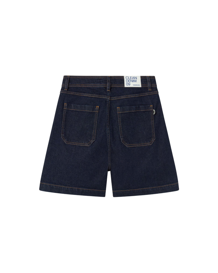 Short dark clean denim Luisa sostenible - silueta 2