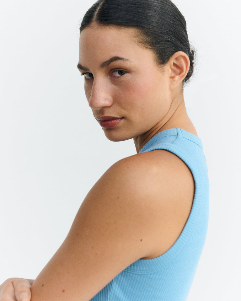 Tank top azul claro Juliette sostenible - 4