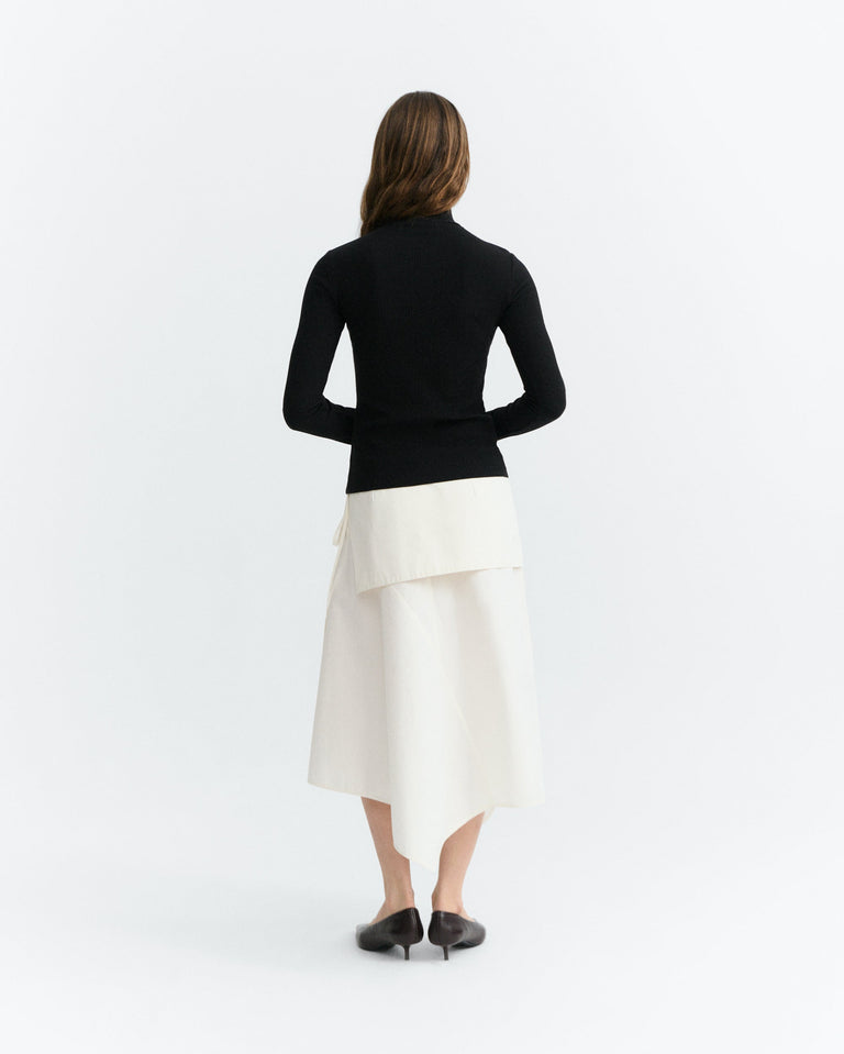Top cuello alto rib negro Aine sostenible - 6
