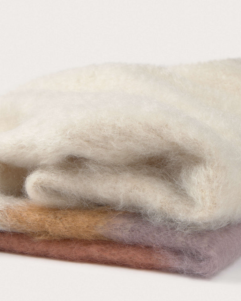 Manta multicolor naranja Serenity - silueta 3